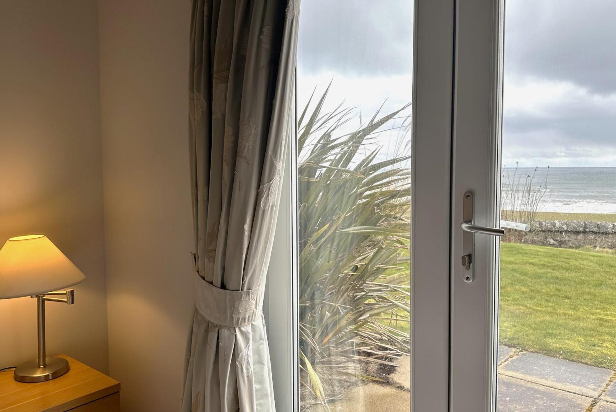 No2 The Links Apartment, Brora Esterno foto